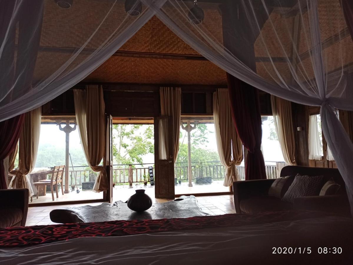 Dwan Tea Mountain Side Bed & Breakfast Jatiluwih Exterior photo
